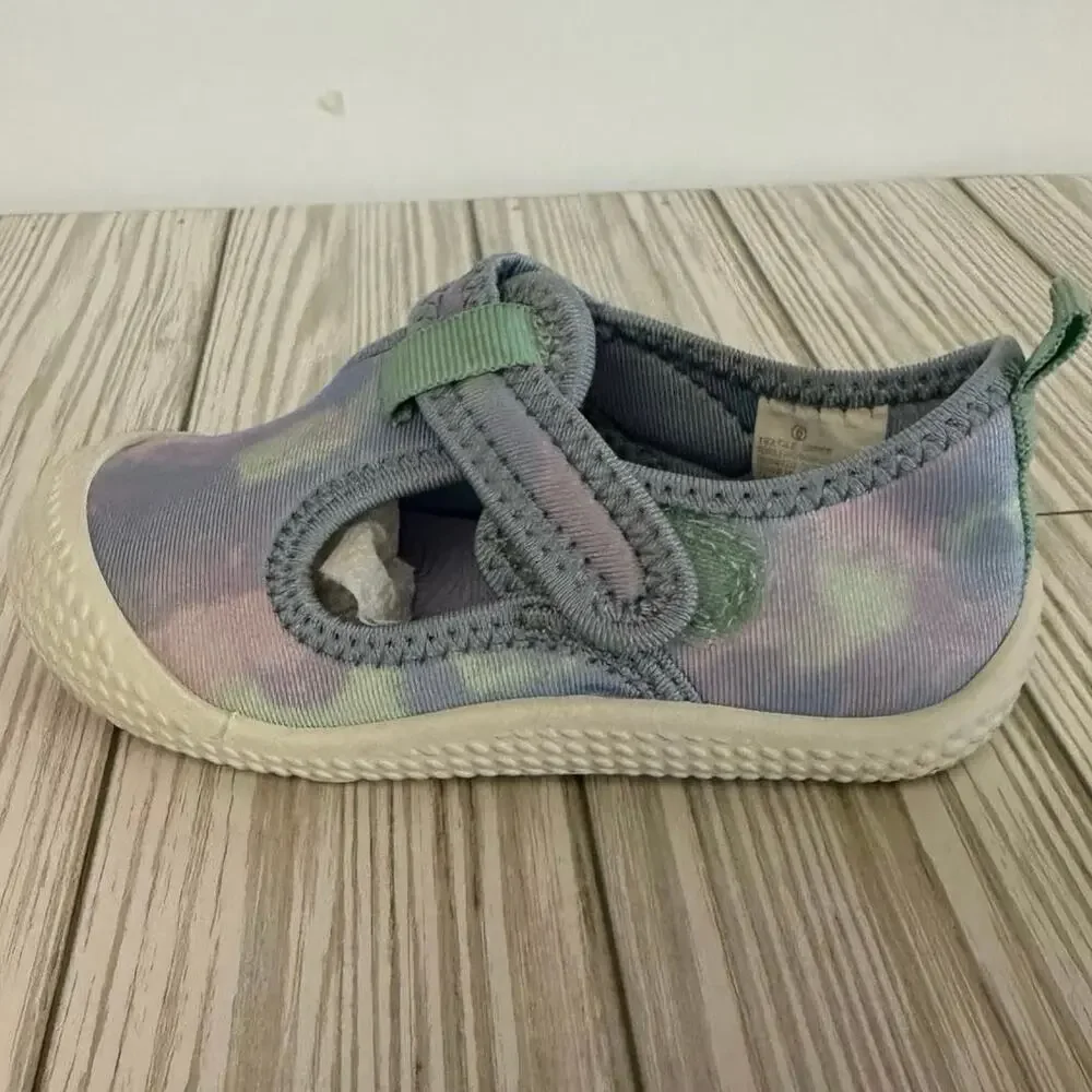 Cat and Jack‎ Toddler Size 6 blue white hook and loop closure sneakers shoes